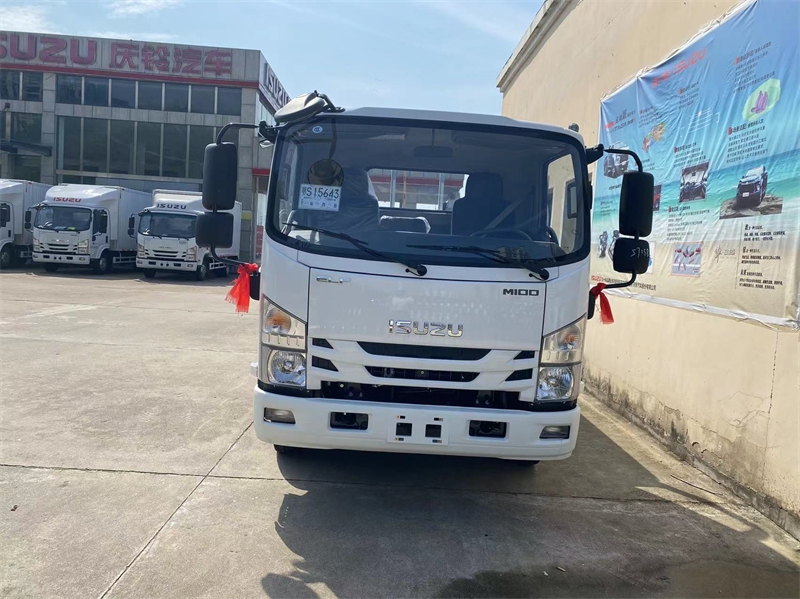 M100平板運(yùn)輸車